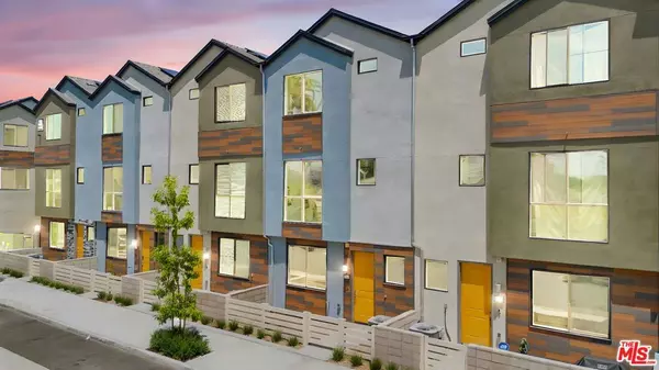 5868 Linden Ave #4, Long Beach, CA 90805