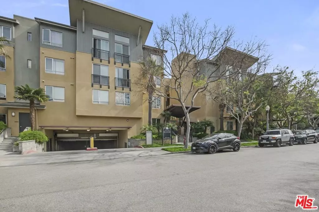 Playa Vista, CA 90094,6400 Crescent Pkwy #415