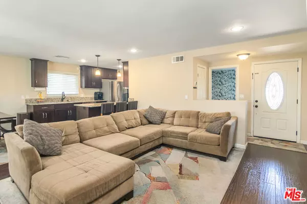 West Hills, CA 91307,6443 Dannyboyar AVE