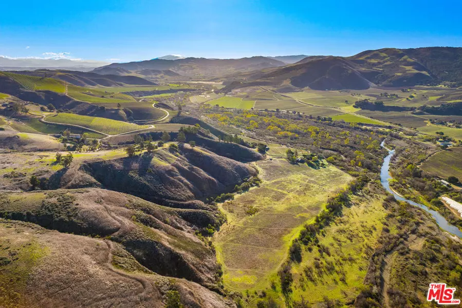 11 Mail RD, Lompoc, CA 93436