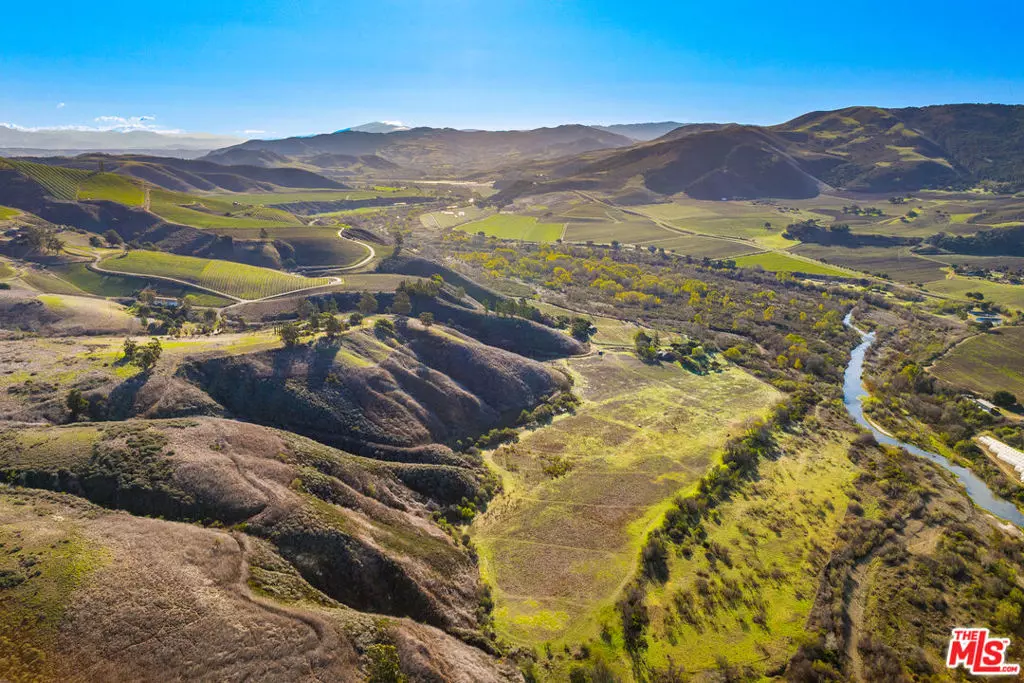 Lompoc, CA 93436,11 Mail RD