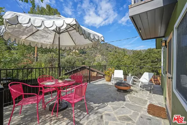 Topanga, CA 90290,21549 Summit TRL