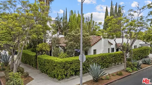Los Angeles, CA 90046,951 N Martel AVE