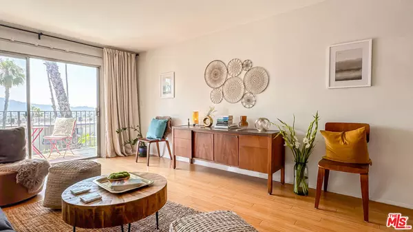 Glendale, CA 91205,1517 E Garfield AVE #98