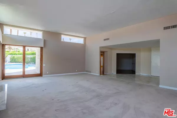 Palm Springs, CA 92264,2078 S Chico DR