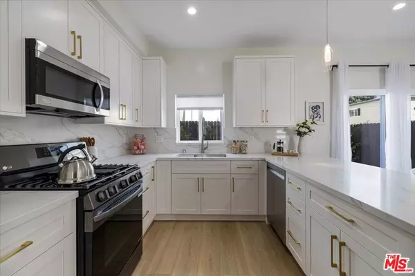 Los Angeles, CA 90016,5413 1/2 Homeside AVE