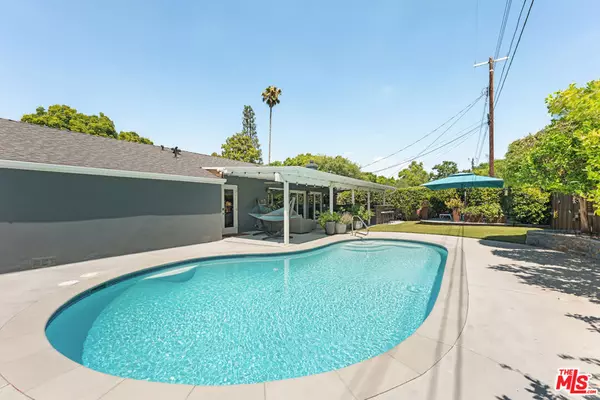 West Hills, CA 91307,22928 Vose ST