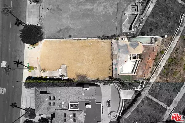 Pacific Palisades, CA 90272,1622 Chastain