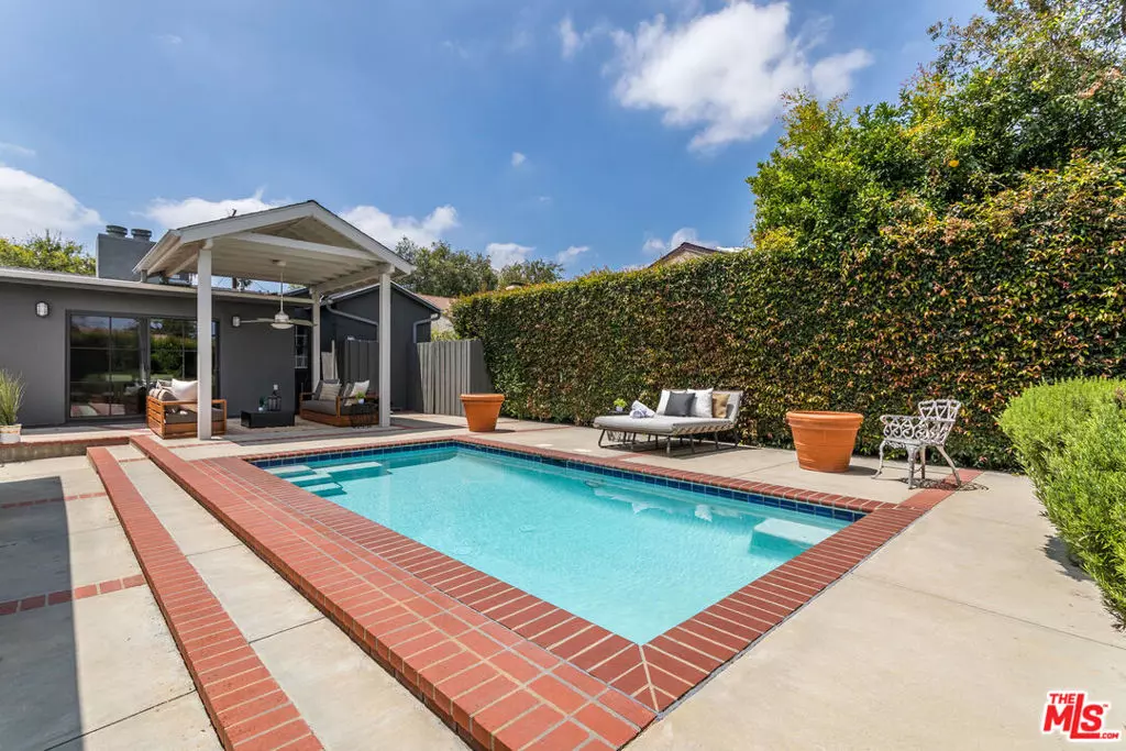 North Hollywood, CA 91602,4440 Elmer AVE