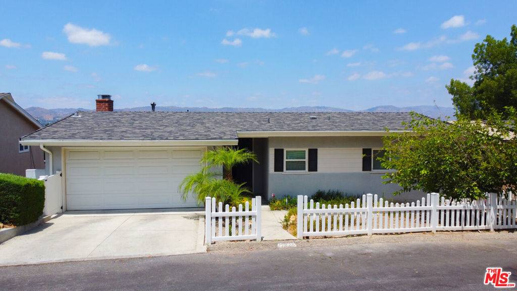 22224 Cass AVE, Woodland Hills, CA 91364