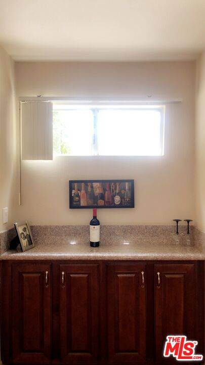 Los Angeles, CA 90035,1200 S Shenandoah ST #104