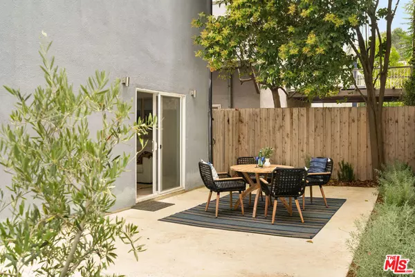Studio City, CA 91604,12366 Laurel Terrace DR