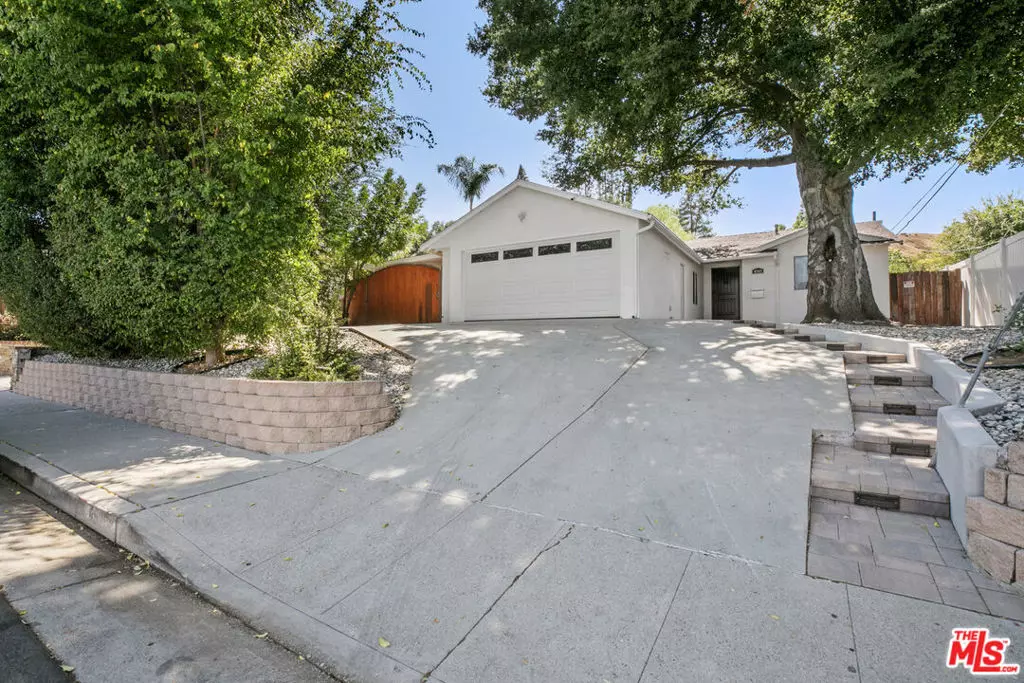 Woodland Hills, CA 91364,4949 San Feliciano DR