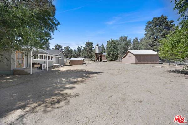 Frazier Park, CA 93225,14412 Pine AVE