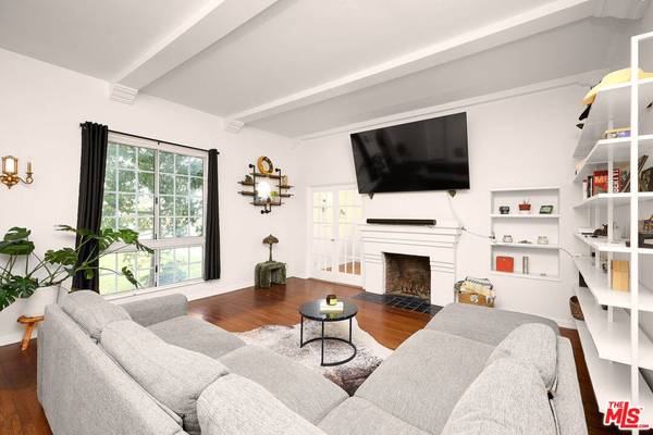 1908 W 79th ST, Los Angeles, CA 90047