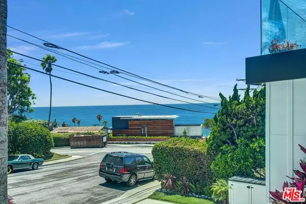 Playa Del Rey, CA 90293,265 Redlands ST
