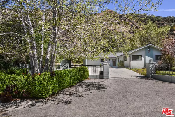 2447 Stonyvale RD, Tujunga, CA 91042
