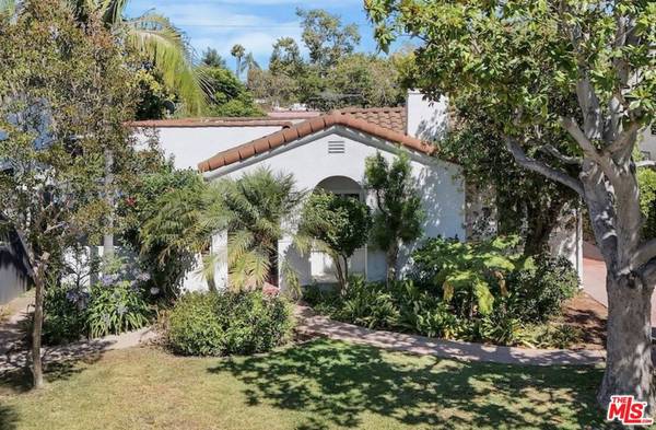 934 Keniston AVE, Los Angeles, CA 90019