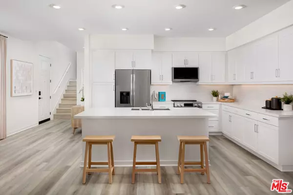 Whittier, CA 90606,11763 E Melody WAY