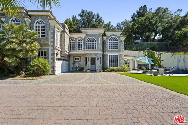 Los Angeles, CA 90077,14330 Mulholland DR