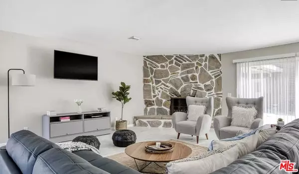 Playa Del Rey, CA 90293,8100 W 83rd ST
