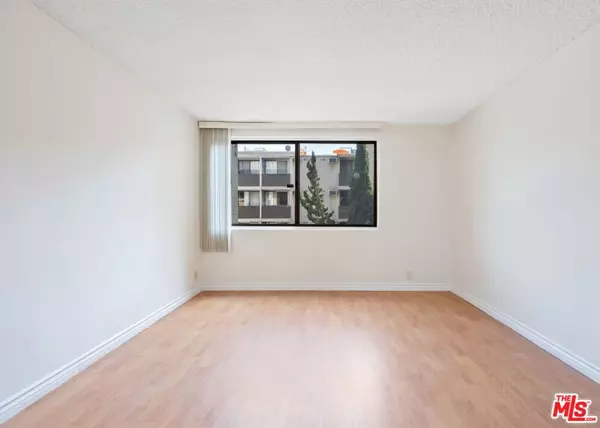 Los Angeles, CA 90024,1300 Midvale AVE #409