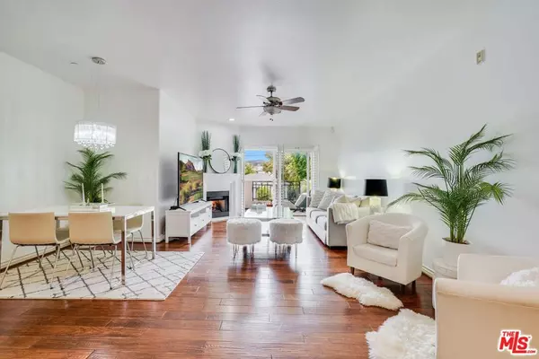 Studio City, CA 91604,12449 Kling ST #102