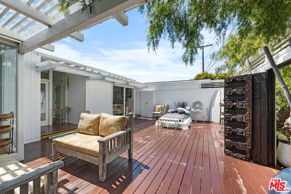 Malibu, CA 90265,27060 Malibu Cove Colony DR