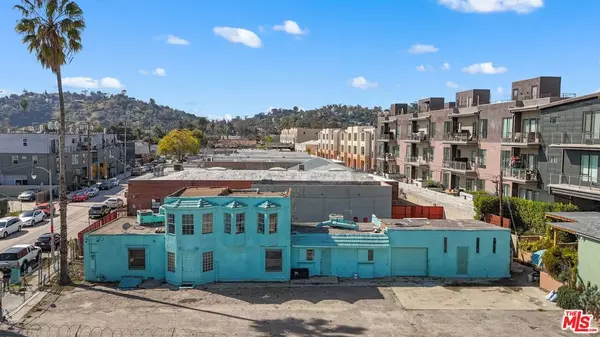 Los Angeles, CA 90039,3051 N Coolidge AVE