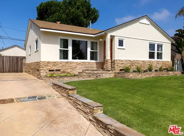 22121 Palos Verdes BLVD, Torrance, CA 90503