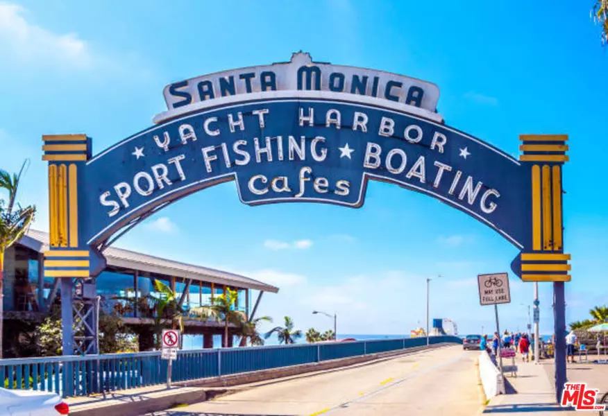 2101 Ocean AVE #11, Santa Monica, CA 90405