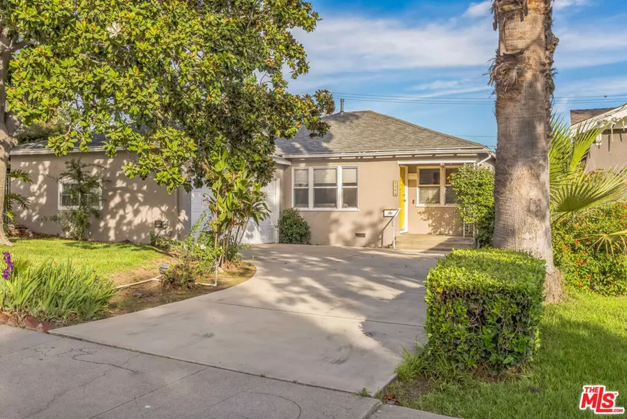 1106 Orange Grove AVE, San Fernando, CA 91340