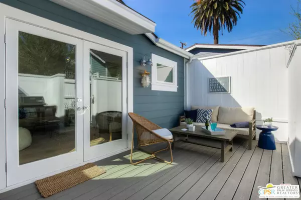 Santa Monica, CA 90405,214 BICKNELL AVE #3