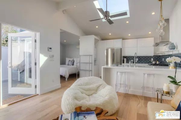 214 BICKNELL AVE #3, Santa Monica, CA 90405