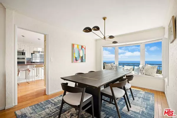 Rancho Palos Verdes, CA 90275,28049 Lobrook DR