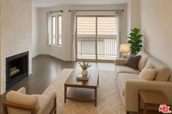 West Hollywood, CA 90048,141 S Clark DR #524