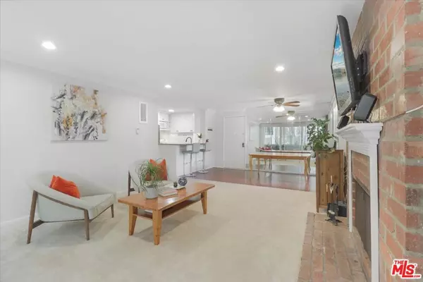Culver City, CA 90230,6305 Green Valley CIR #203