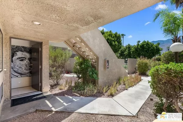 Palm Springs, CA 92262,476 Bradshaw LN #5