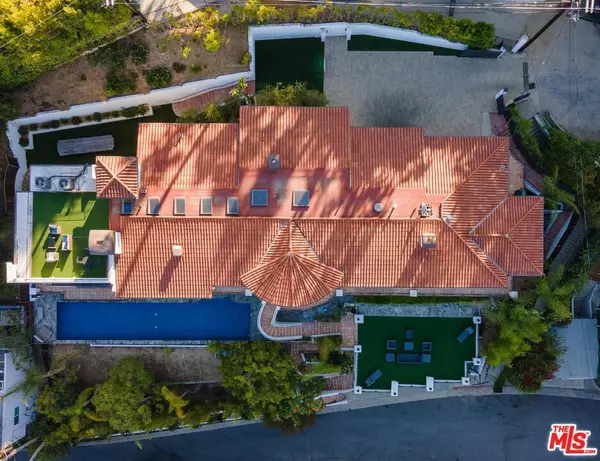 Los Angeles, CA 90027,4733 Bonvue AVE