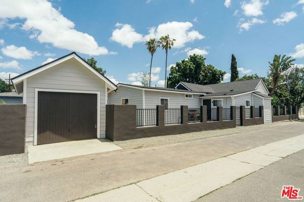 Fullerton, CA 92832,503 E Truslow AVE