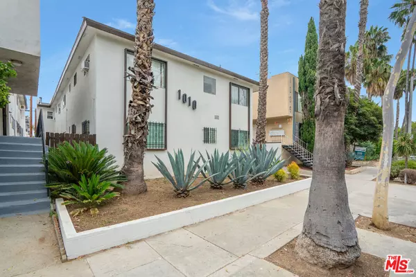 West Hollywood, CA 90046,1010 N Orange Grove AVE