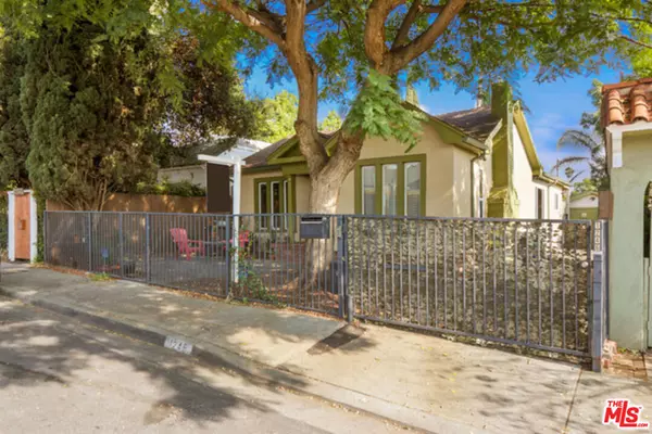 West Hollywood, CA 90046,1246 N Genesee AVE