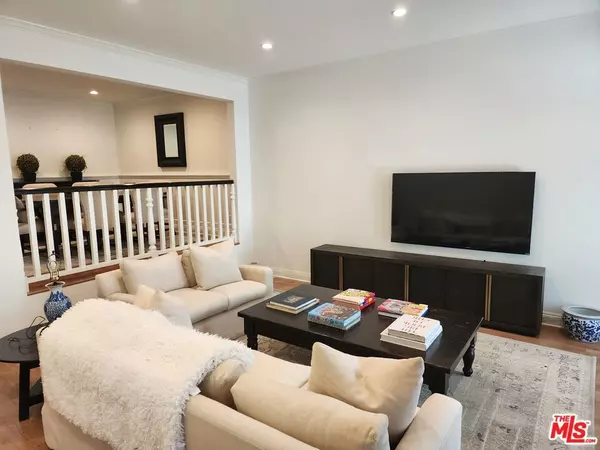 Pacific Palisades, CA 90272,1546 Palisades DR