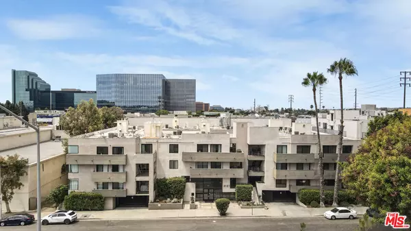 2121 Beloit AVE #107, Los Angeles, CA 90025