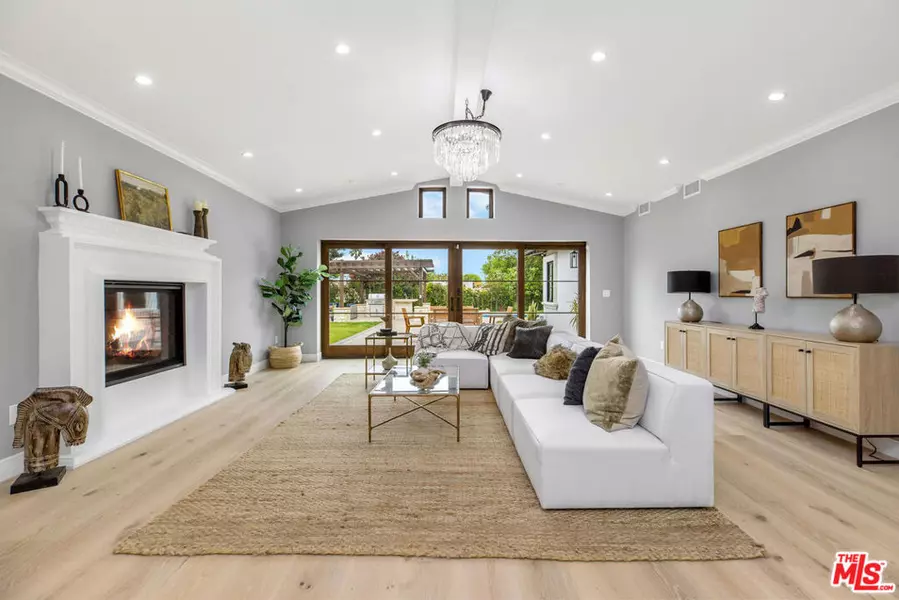 6888 Alta Vista DR, Rancho Palos Verdes, CA 90275