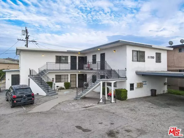 11700 S Normandie AVE, Los Angeles, CA 90044