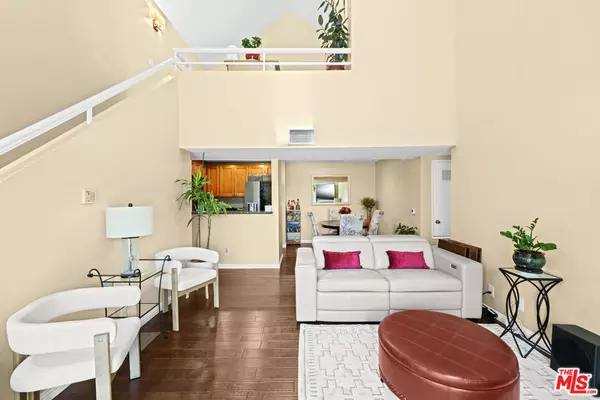 Inglewood, CA 90301,417 E Tamarack AVE #48