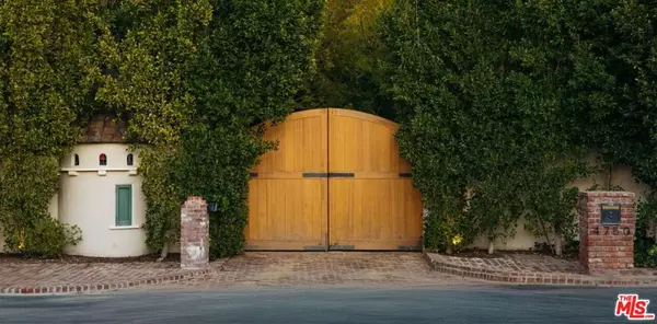 Encino, CA 91316,4750 Encino AVE