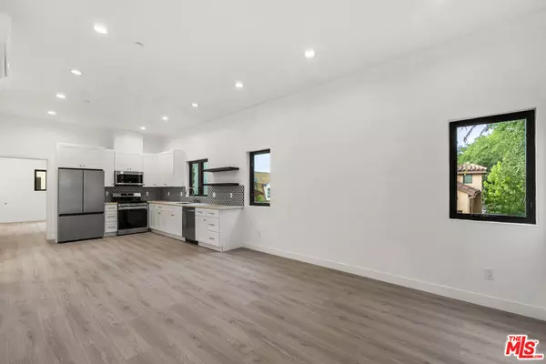 Culver City, CA 90232,8931 Hubbard ST