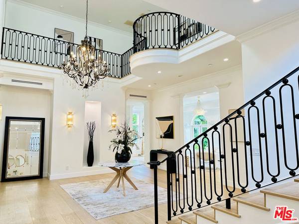 1447 San Ysidro DR, Beverly Hills, CA 90210